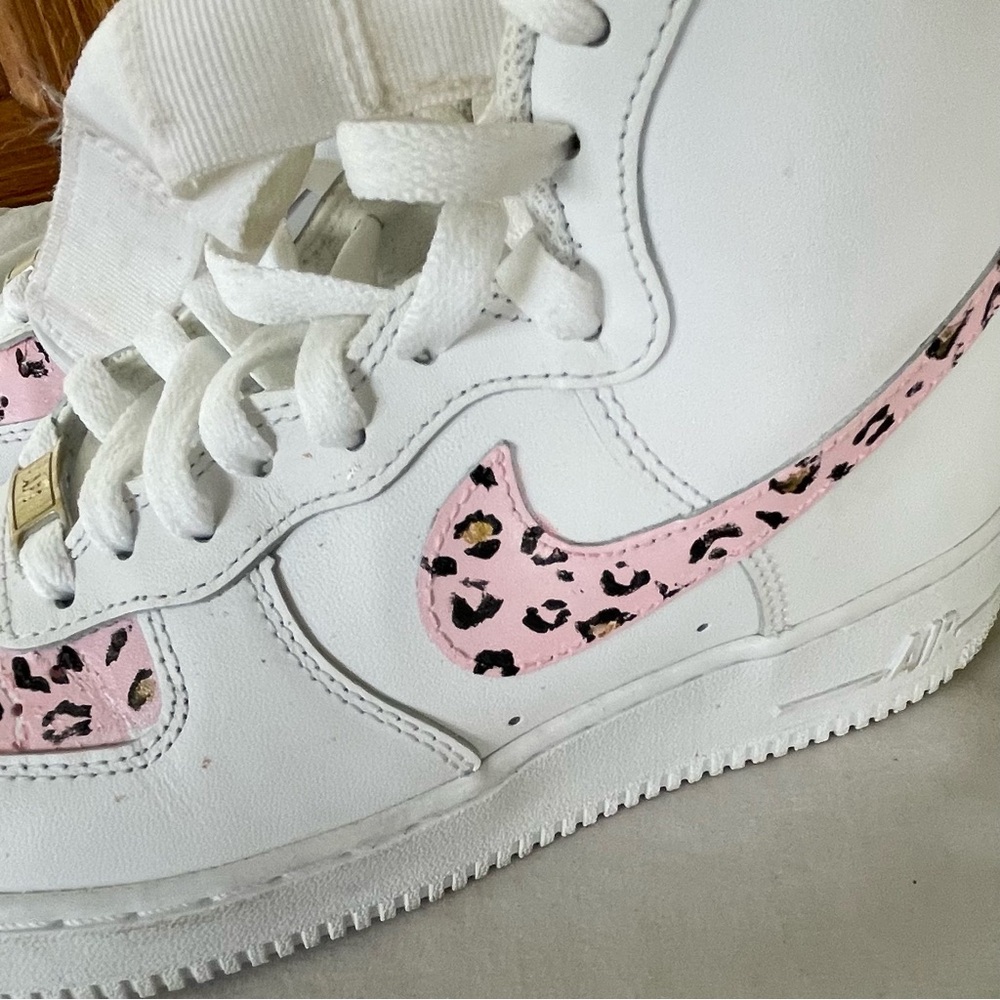Nike Custom White and Pink Air Force 1 Athletic High Top Shoes - Picture 4 of 9
